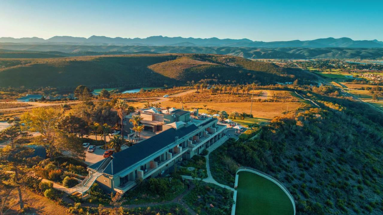 Sky Villa Boutique Hotel by Raw Africa Boutique Collection Plettenberg Bay Extérieur photo Aerial view of the hotel