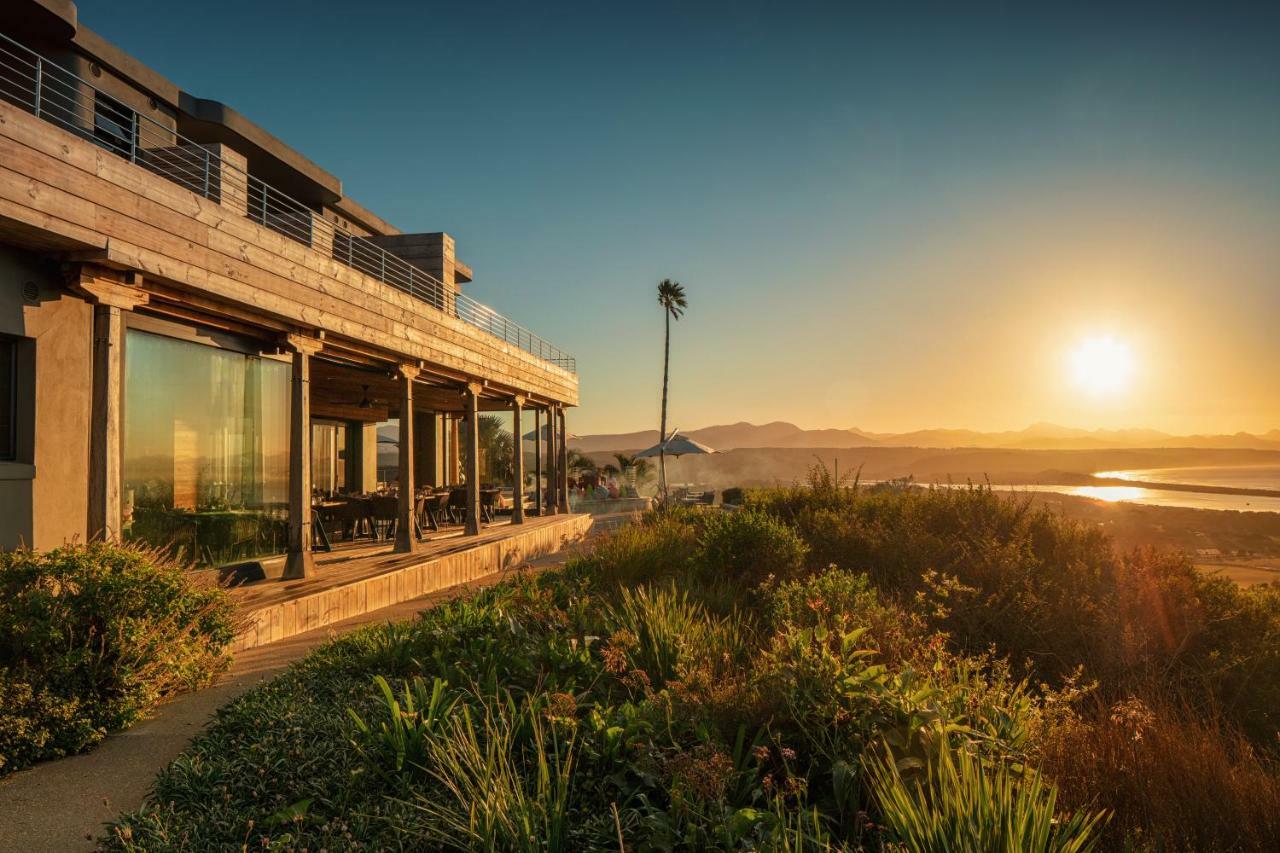 Sky Villa Boutique Hotel by Raw Africa Boutique Collection Plettenberg Bay Extérieur photo Sunset at the Hotel